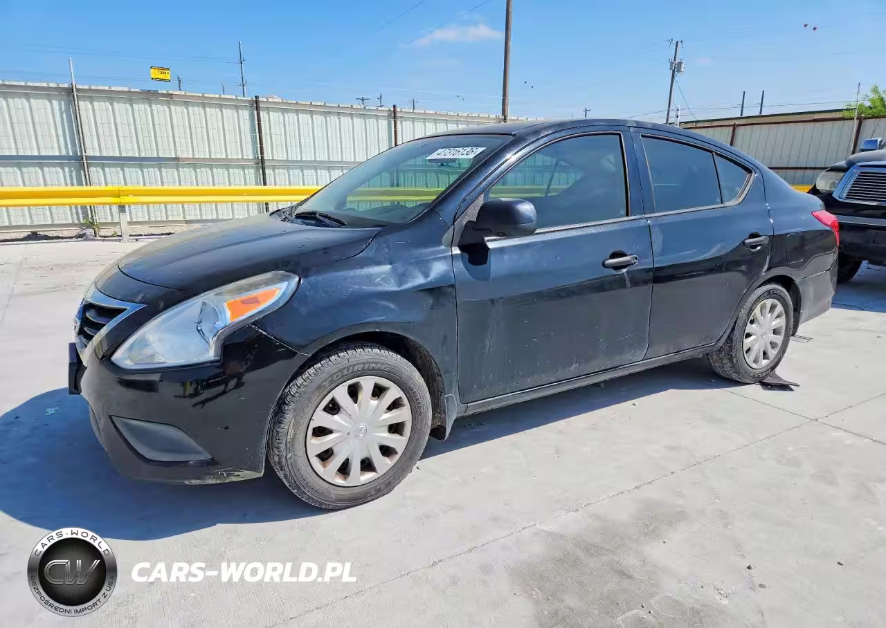 2015 Nissan Versa 1.6 S