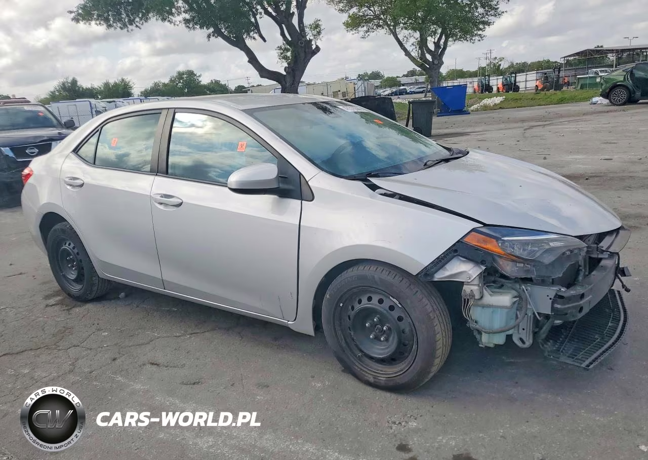 2019 Toyota Corolla Le VIN:2T1BURHE0KC233516 - 4