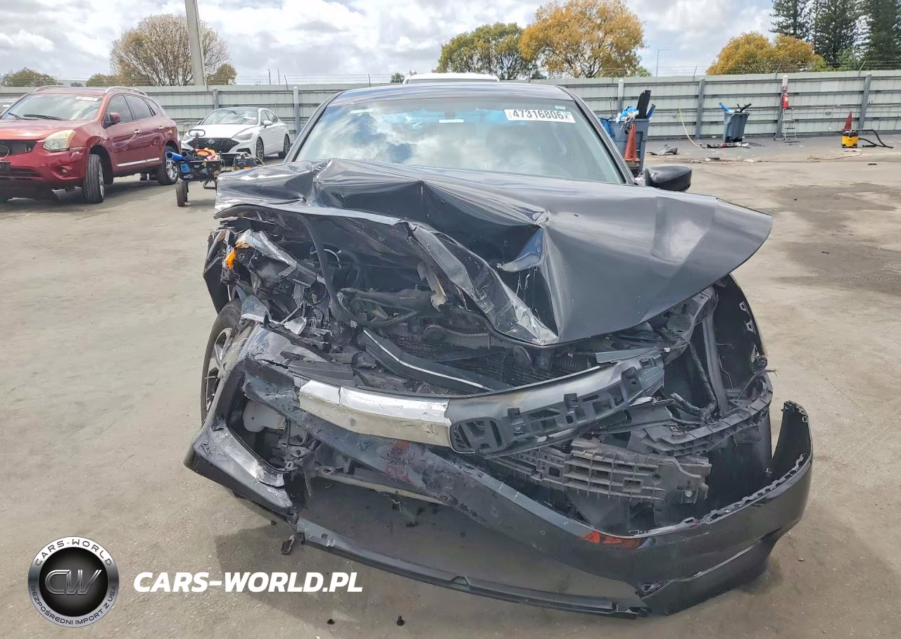 2017 Honda Accord Lx VIN:1HGCR2F36HA251841 - 5