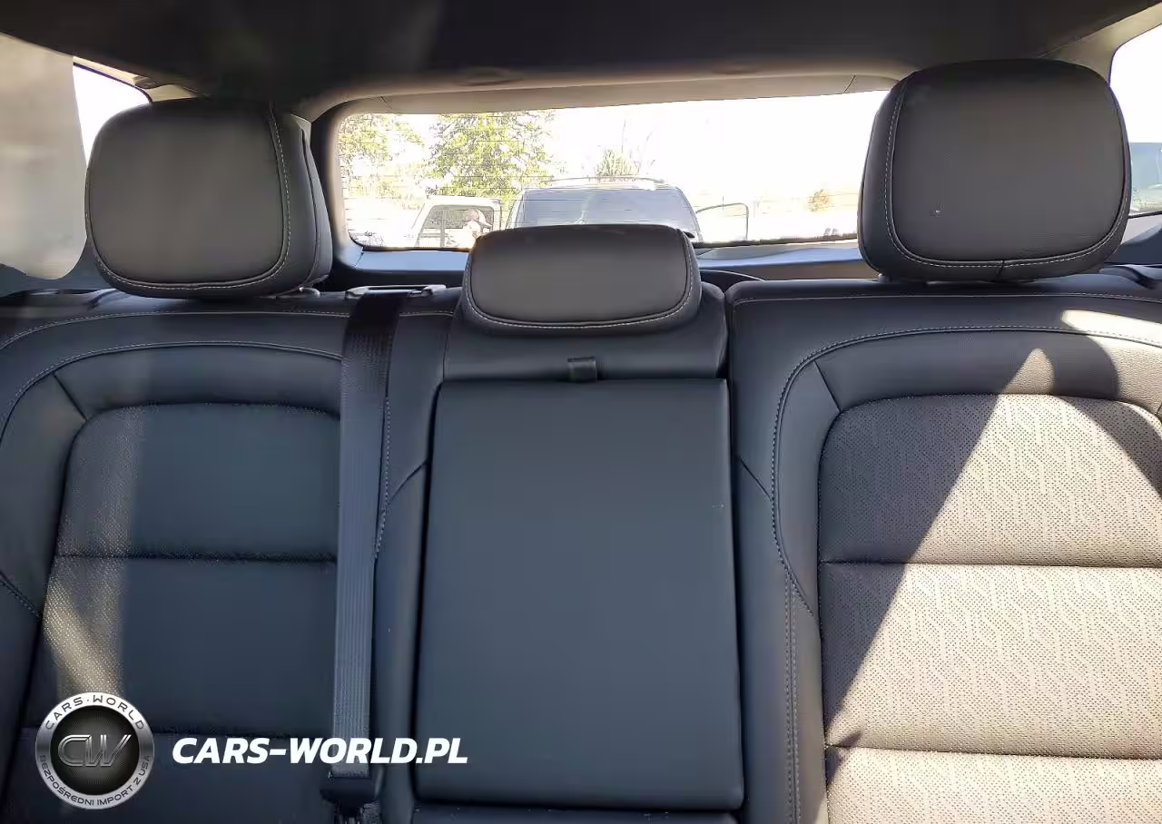 2026 Chevrolet Equinox Lt VIN:3GNAXPEG2TL224934 - 10