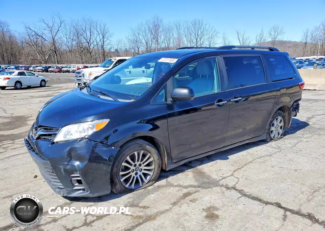 2020 Toyota Sienna Xle 8-Passenger