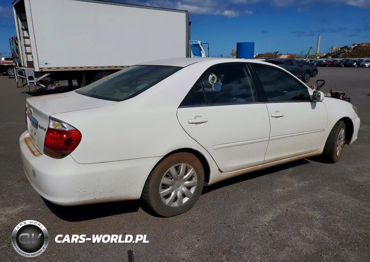 2005 Toyota Camry Le VIN:4T1BE32KX5U391146 - 3