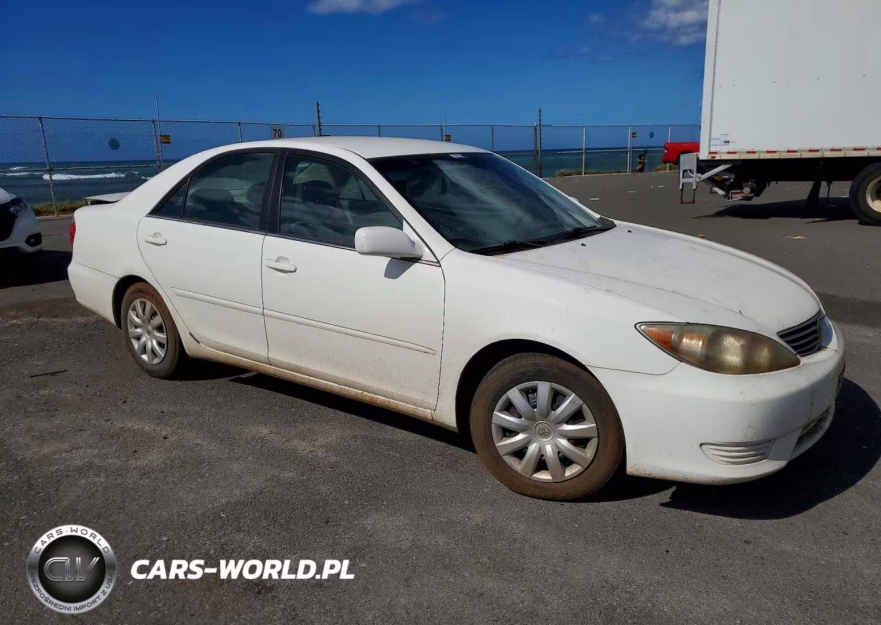2005 Toyota Camry Le VIN:4T1BE32KX5U391146 - 4