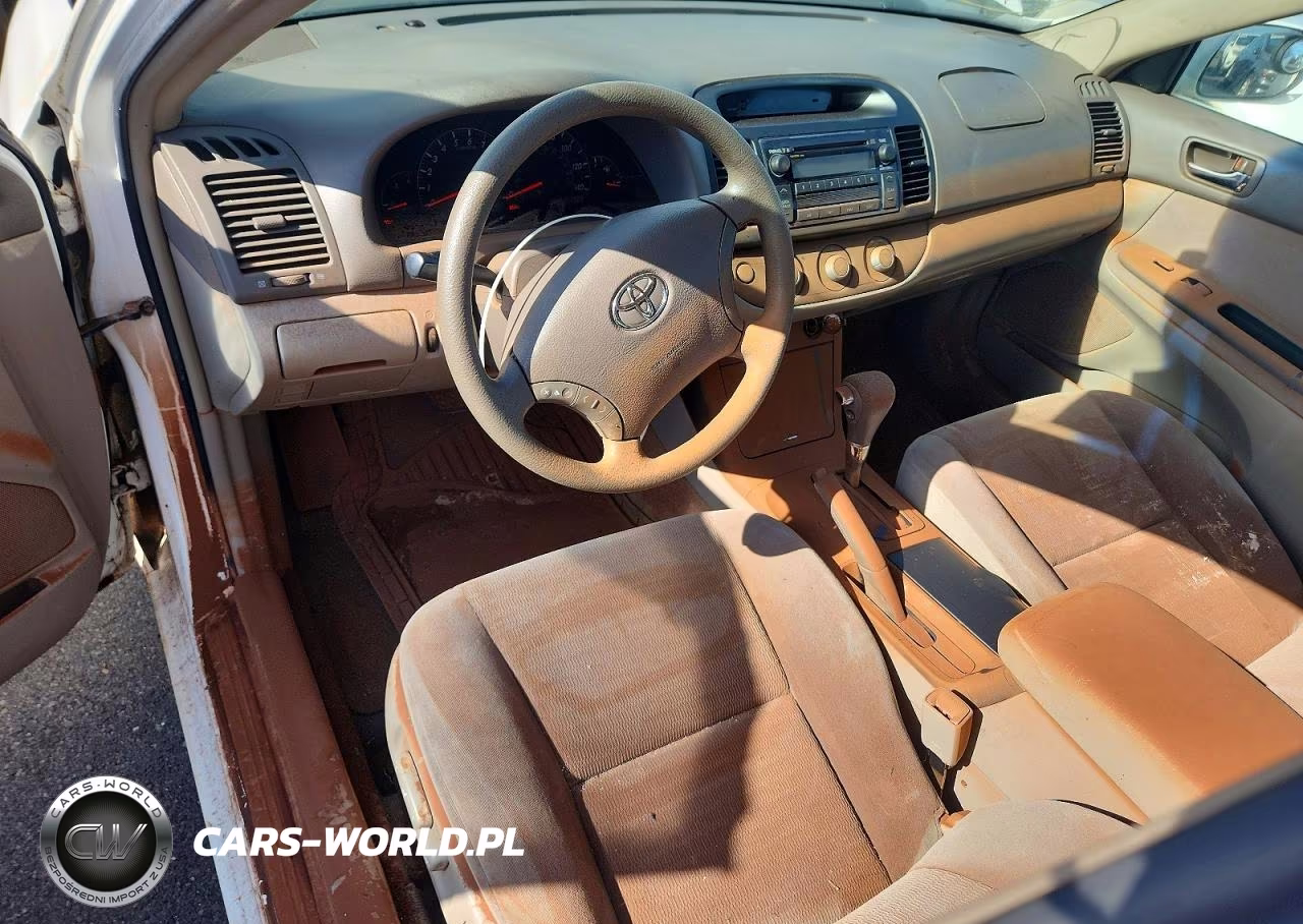 2005 Toyota Camry Le VIN:4T1BE32KX5U391146 - 8