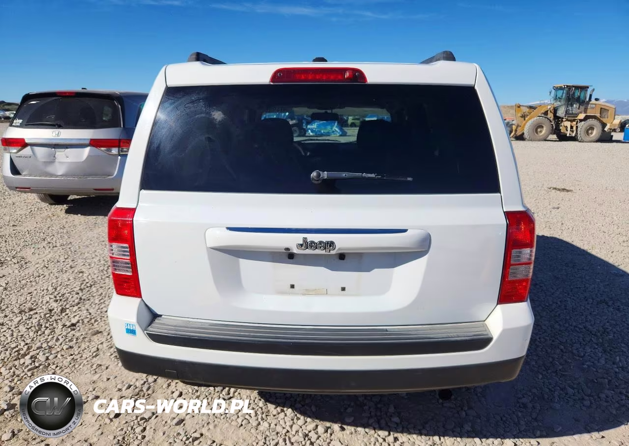 2016 Jeep Patriot Sport VIN:1C4NJPBB8GD681425 - 6