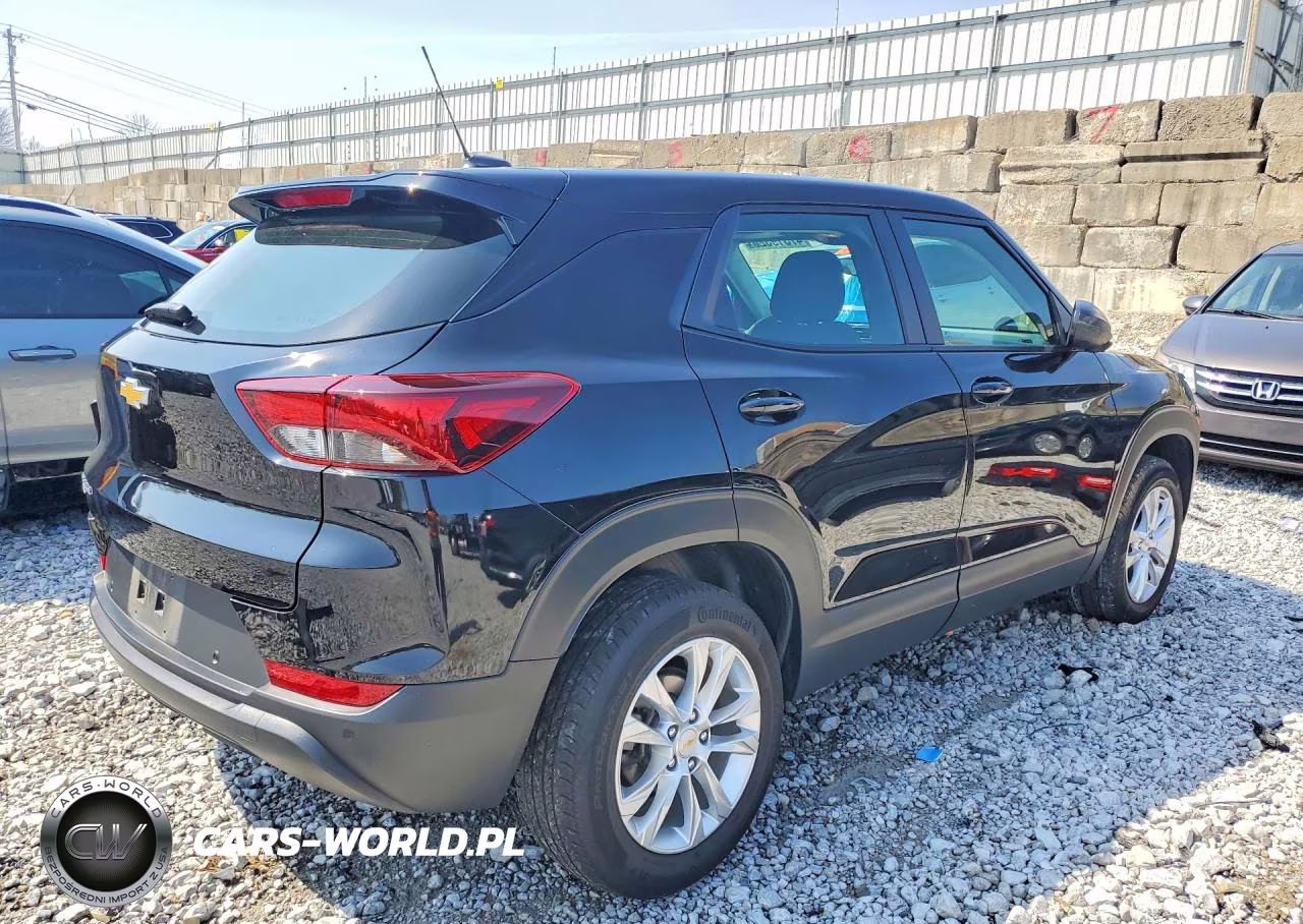 2023 Chevrolet Trailblazer Ls VIN:KL79MNSL5PB078009 - 3