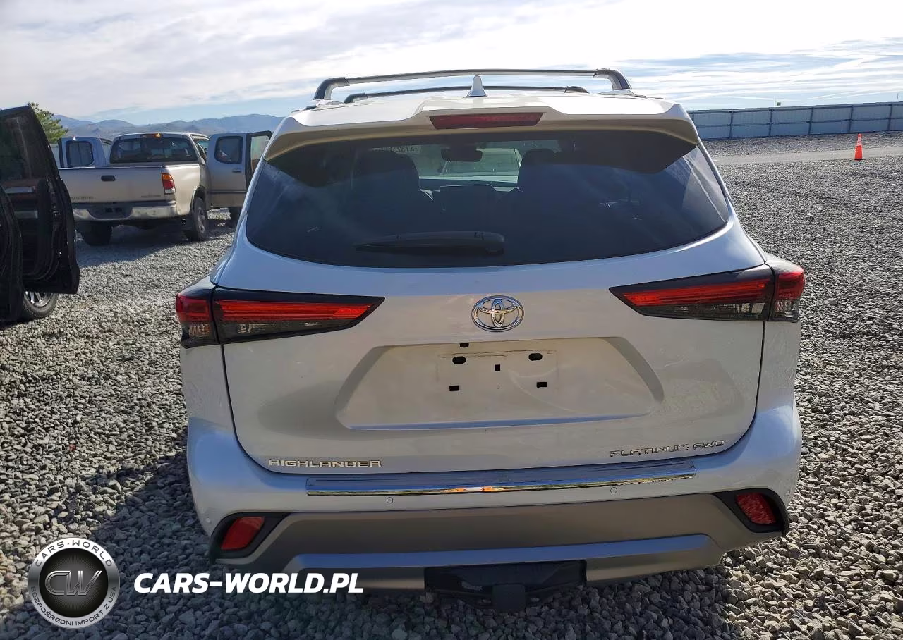 2022 Toyota Highlander Platinum VIN:5TDFZRBH9NS228879 - 6