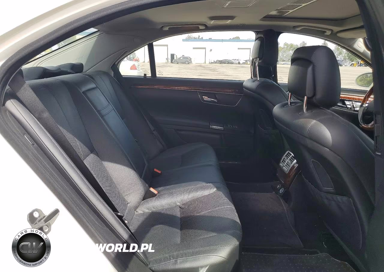2008 Mercedes-Benz 500 VIN:WDDNG71X98A225793 - 10