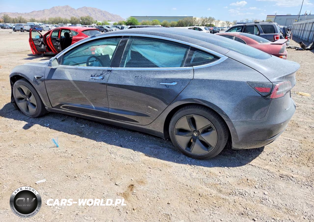 2018 Tesla Model 3 VIN:5YJ3E1EA8JF123862 - 2