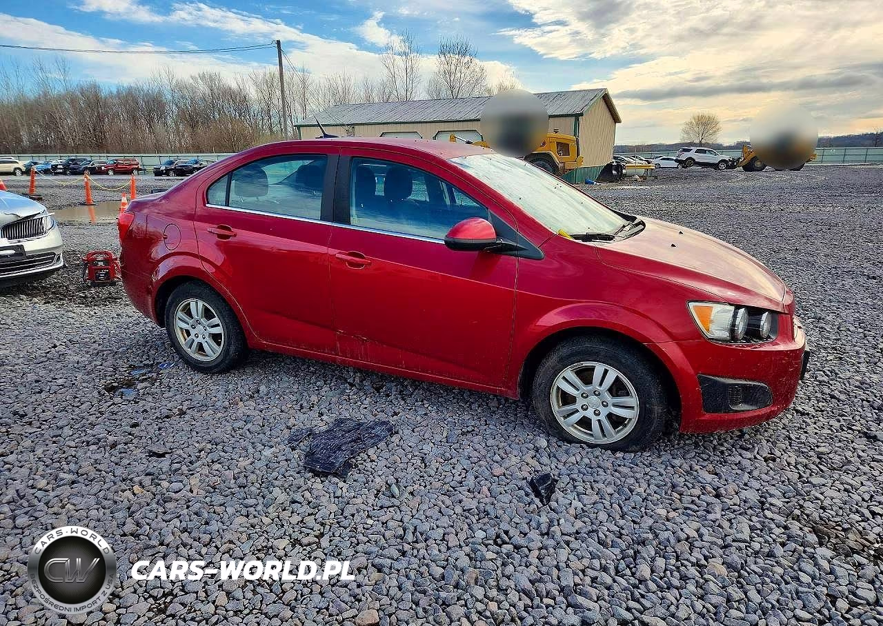 2014 Chev Sonic VIN:1G1JC5SH9E4222007 - 4