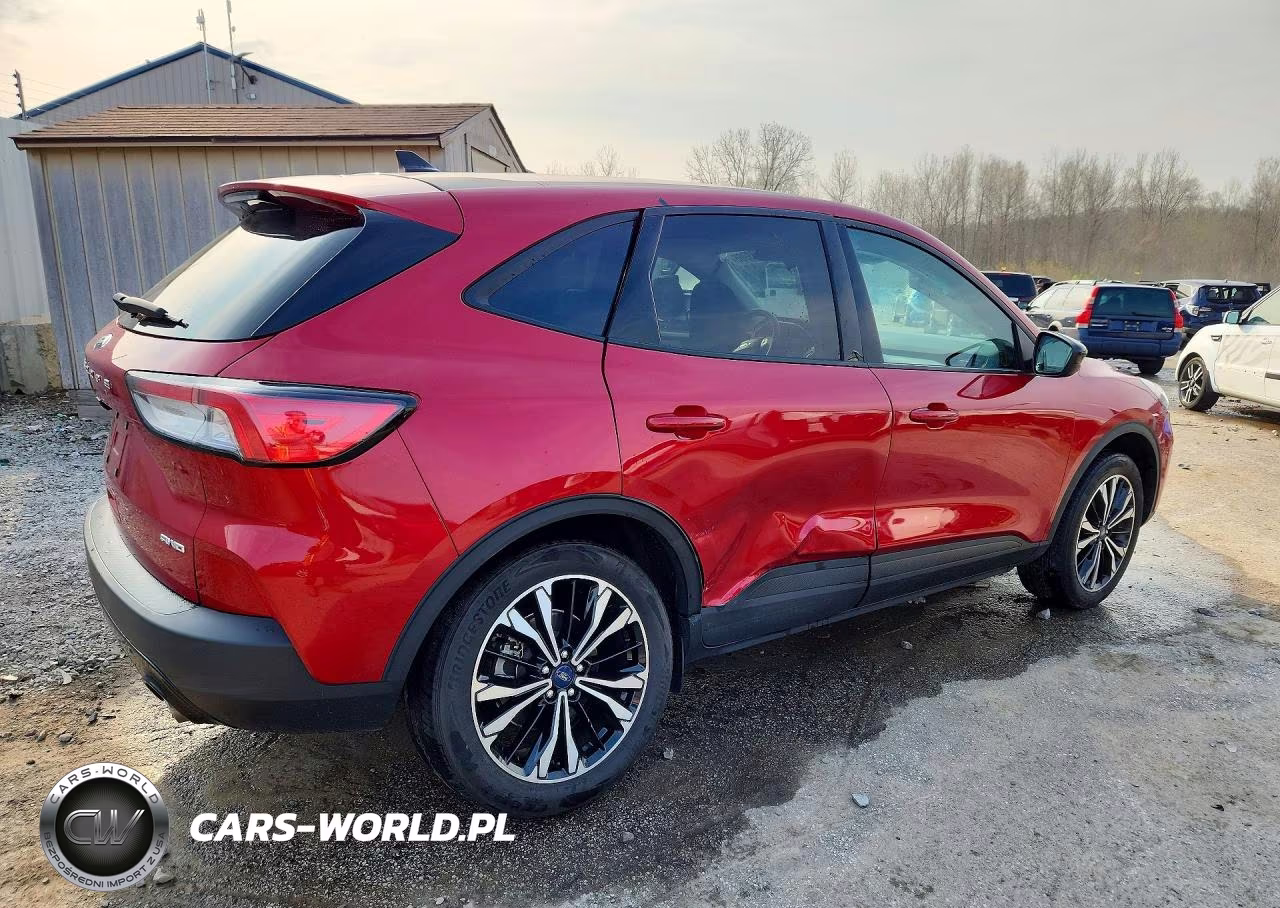 2022 Ford Escape Se VIN:1FMCU9G66NUA36738 - 3