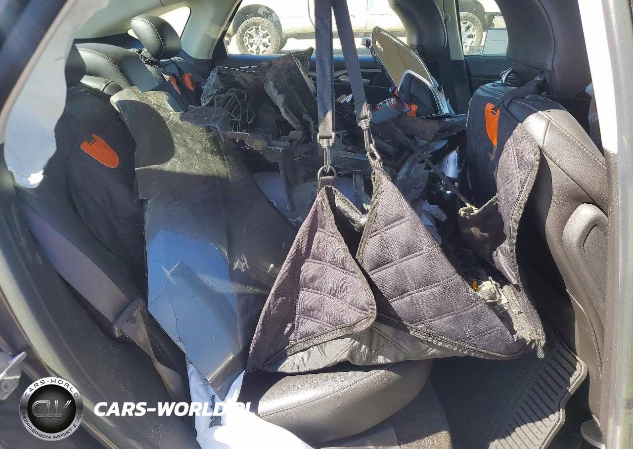 2015 Ford Fusion Se Hybrid VIN:3FA6P0LU6FR105967 - 10