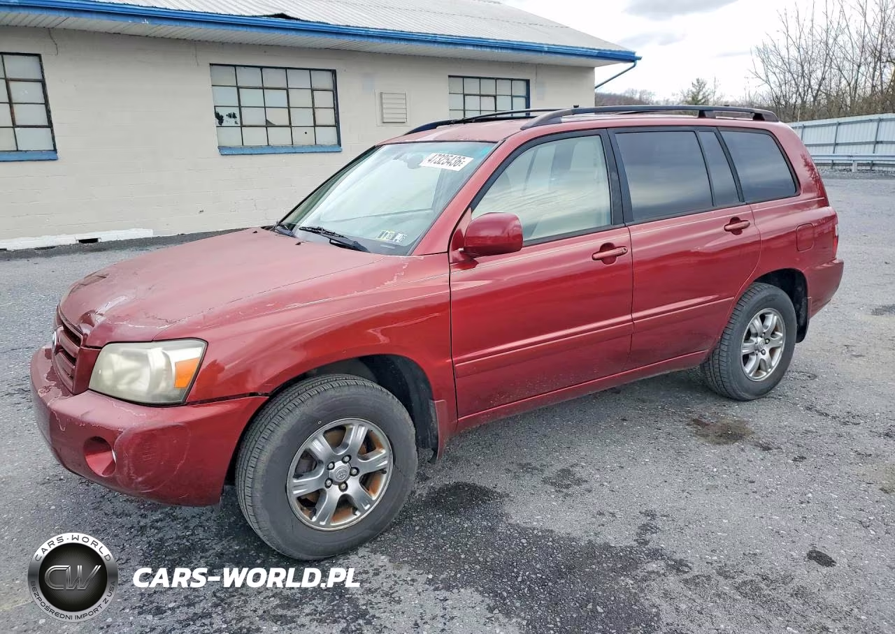 2004 Toyota Highlander Base