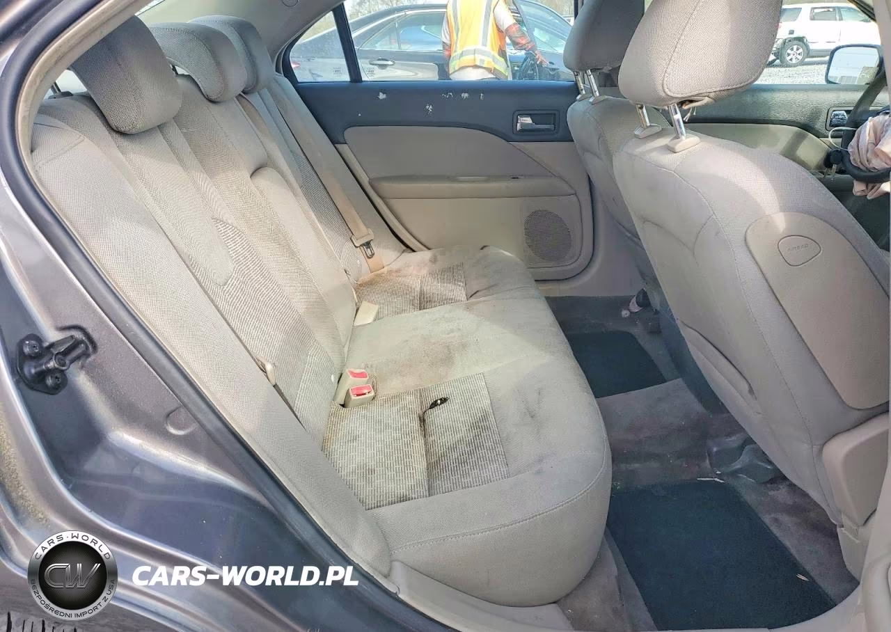 2010 Ford Fusion Se VIN:3FAHP0HA6AR214123 - 10