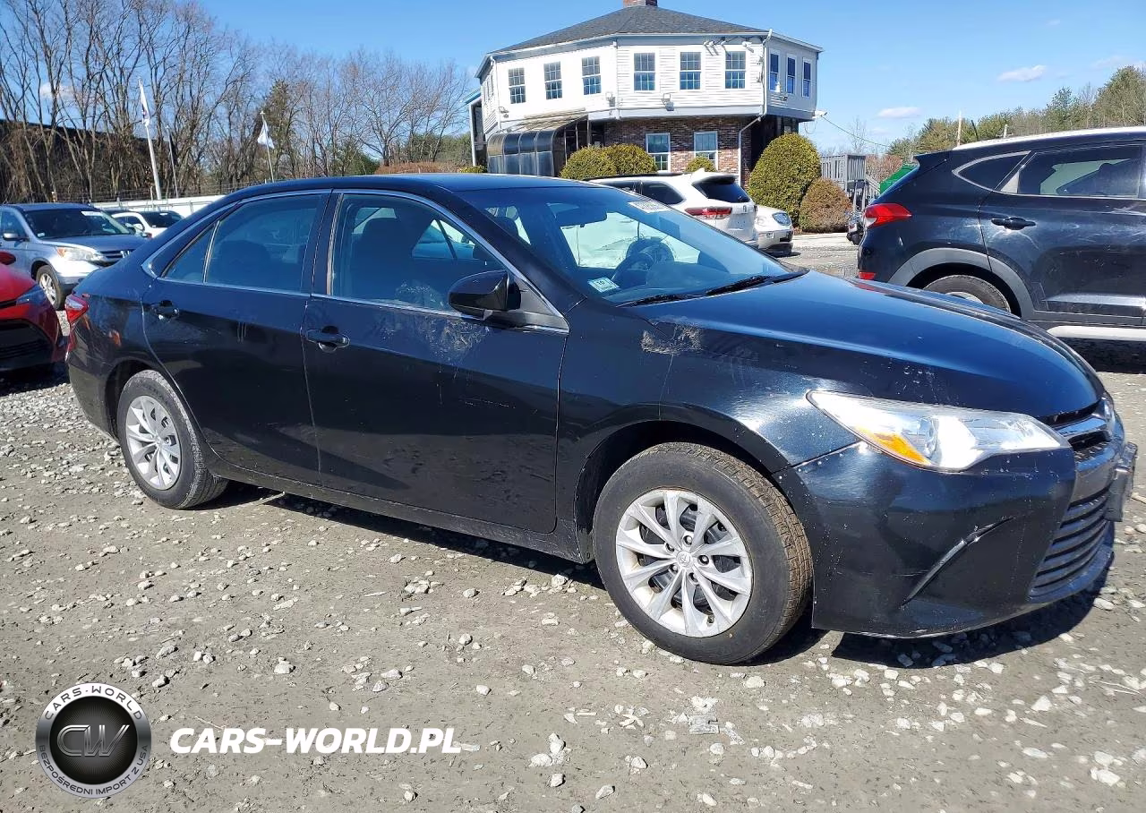 2016 Toyota Camry Hybrid Le VIN:4T1BD1FK7GU185108 - 4