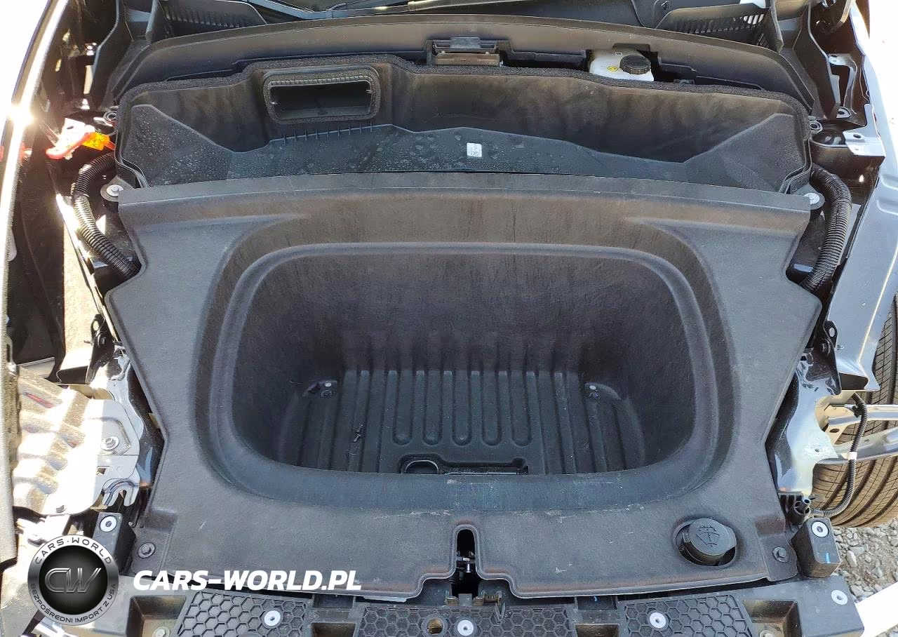 2026 Tesla Model Y VIN:7SAYGDED2TA590953 - 12