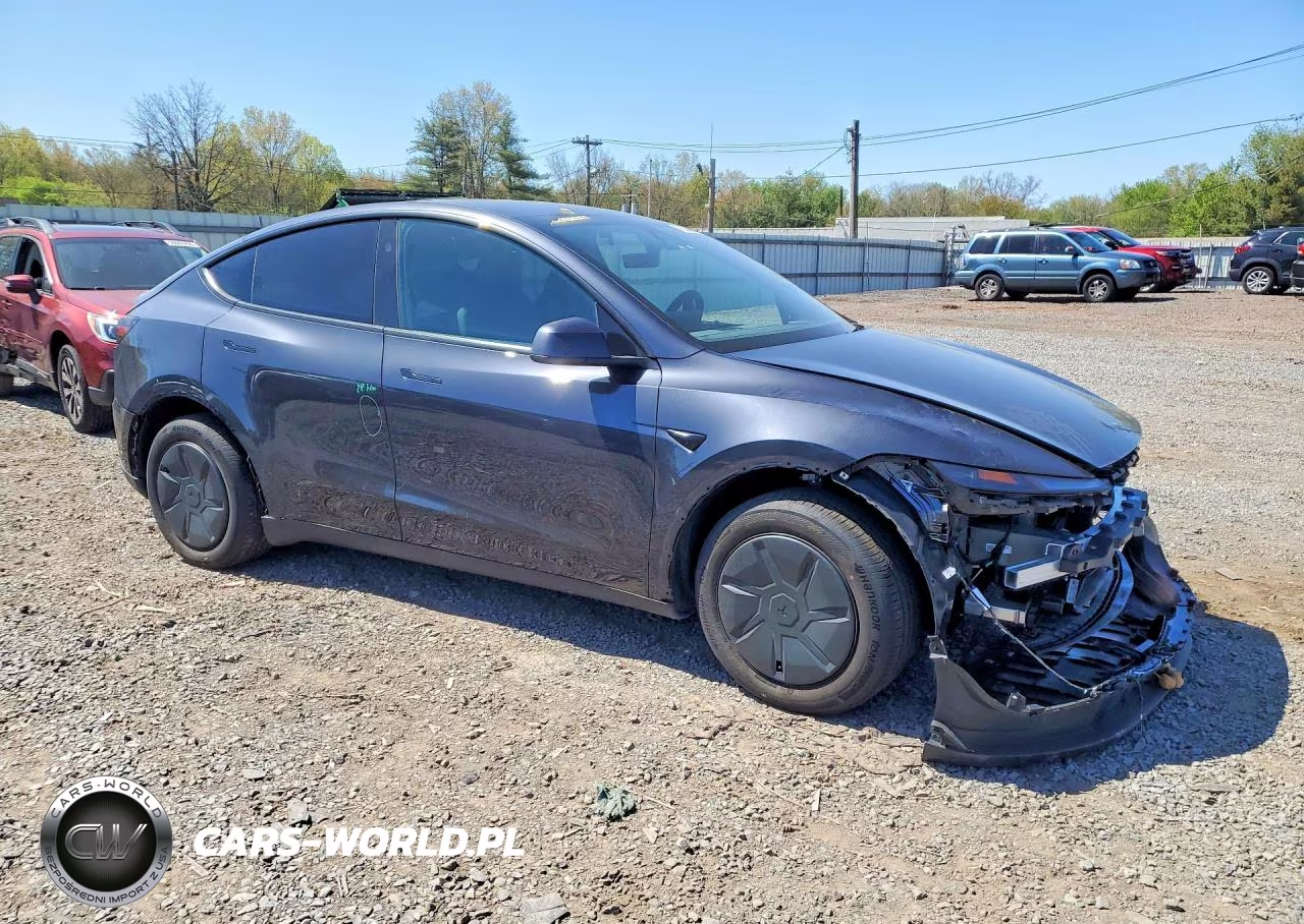 2026 Tesla Model Y VIN:7SAYGDED2TA590953 - 4