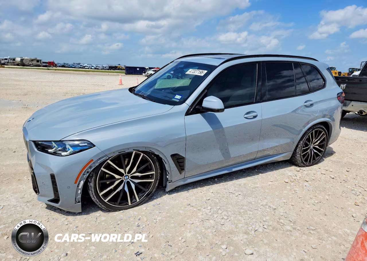 2025 BMW X5 xDrive40I