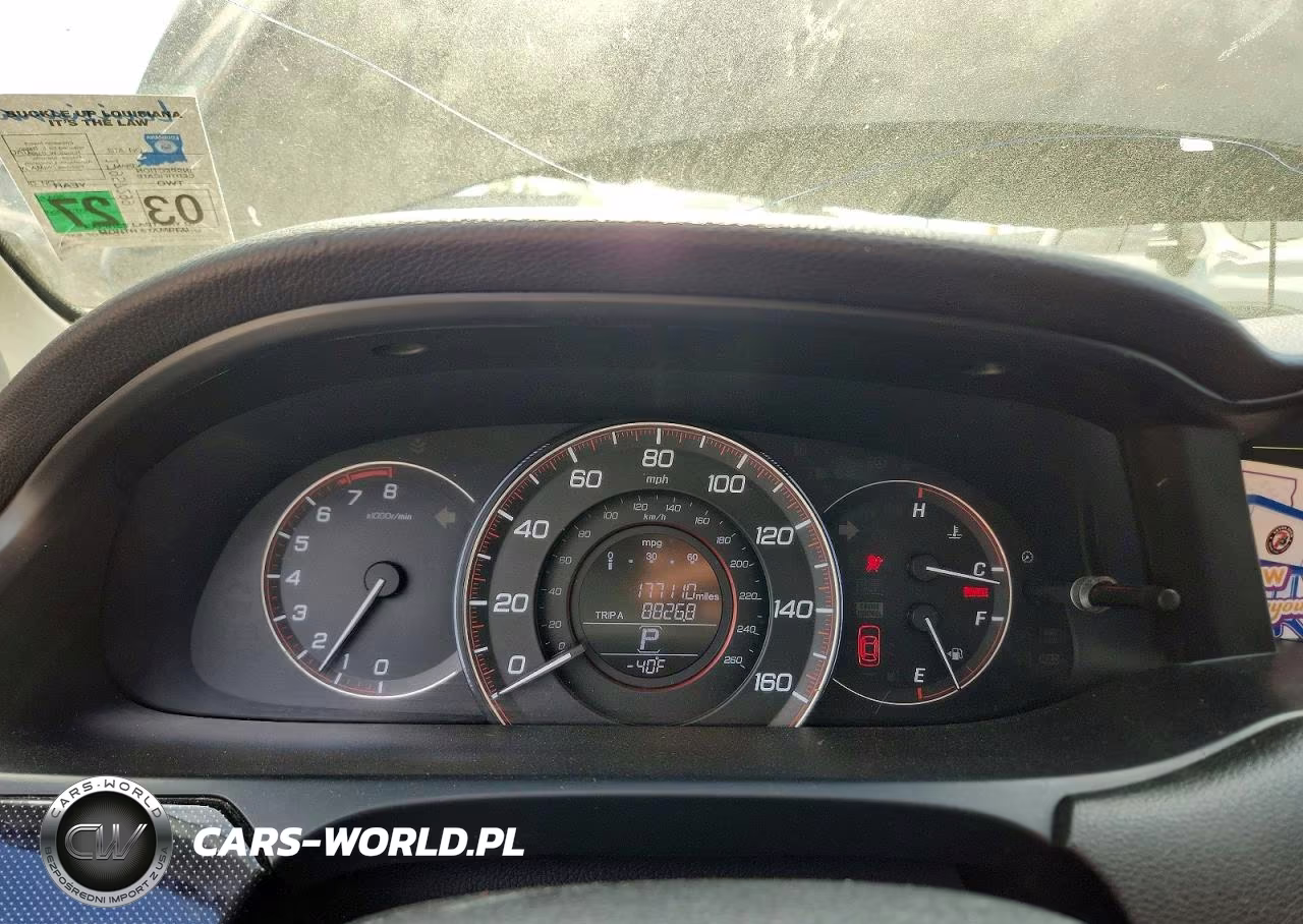 2015 Honda Accord Sport VIN:1HGCR2F56FA258352 - 9