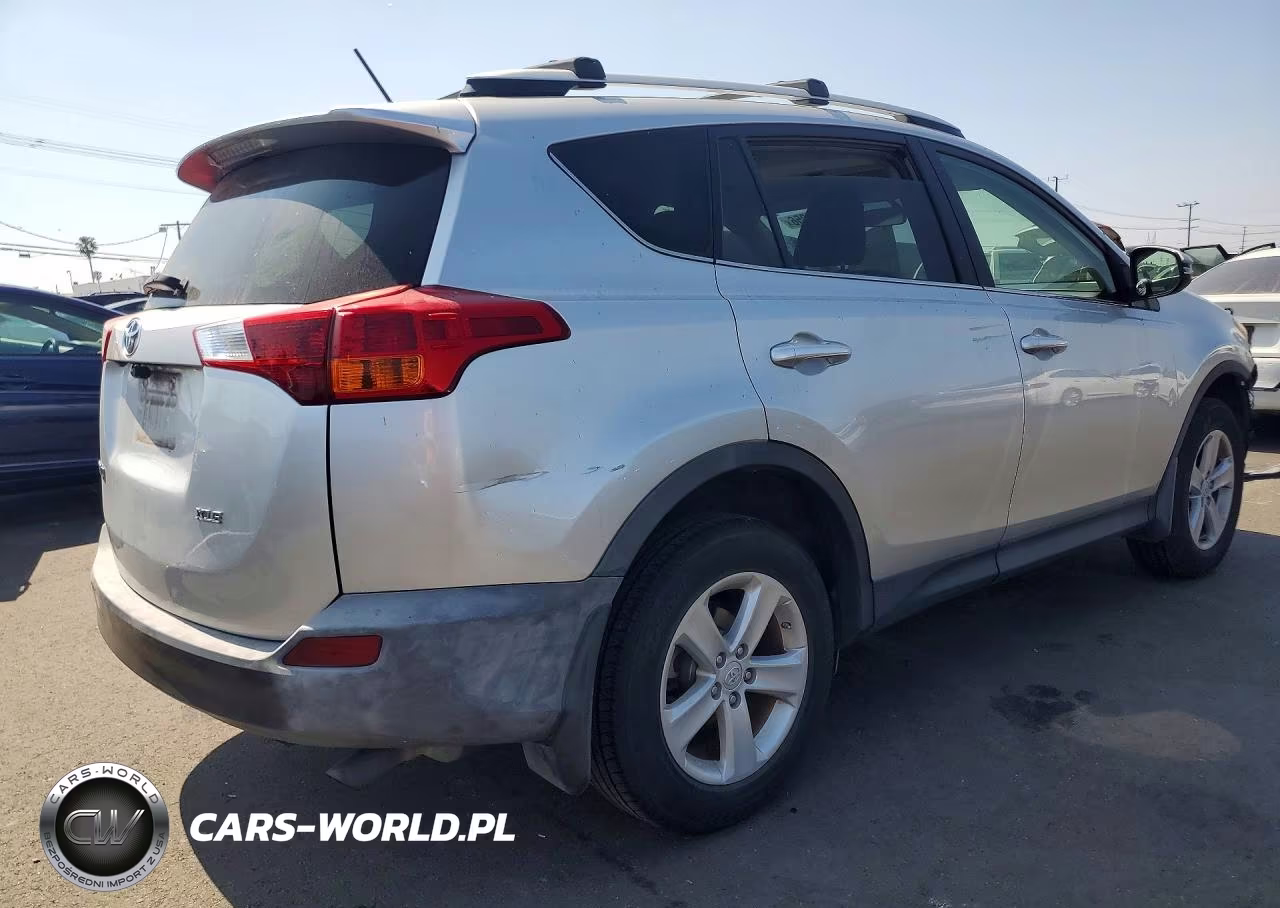 2013 Toyota Rav4 Xle VIN:JTMWFREV5D5016513 - 3