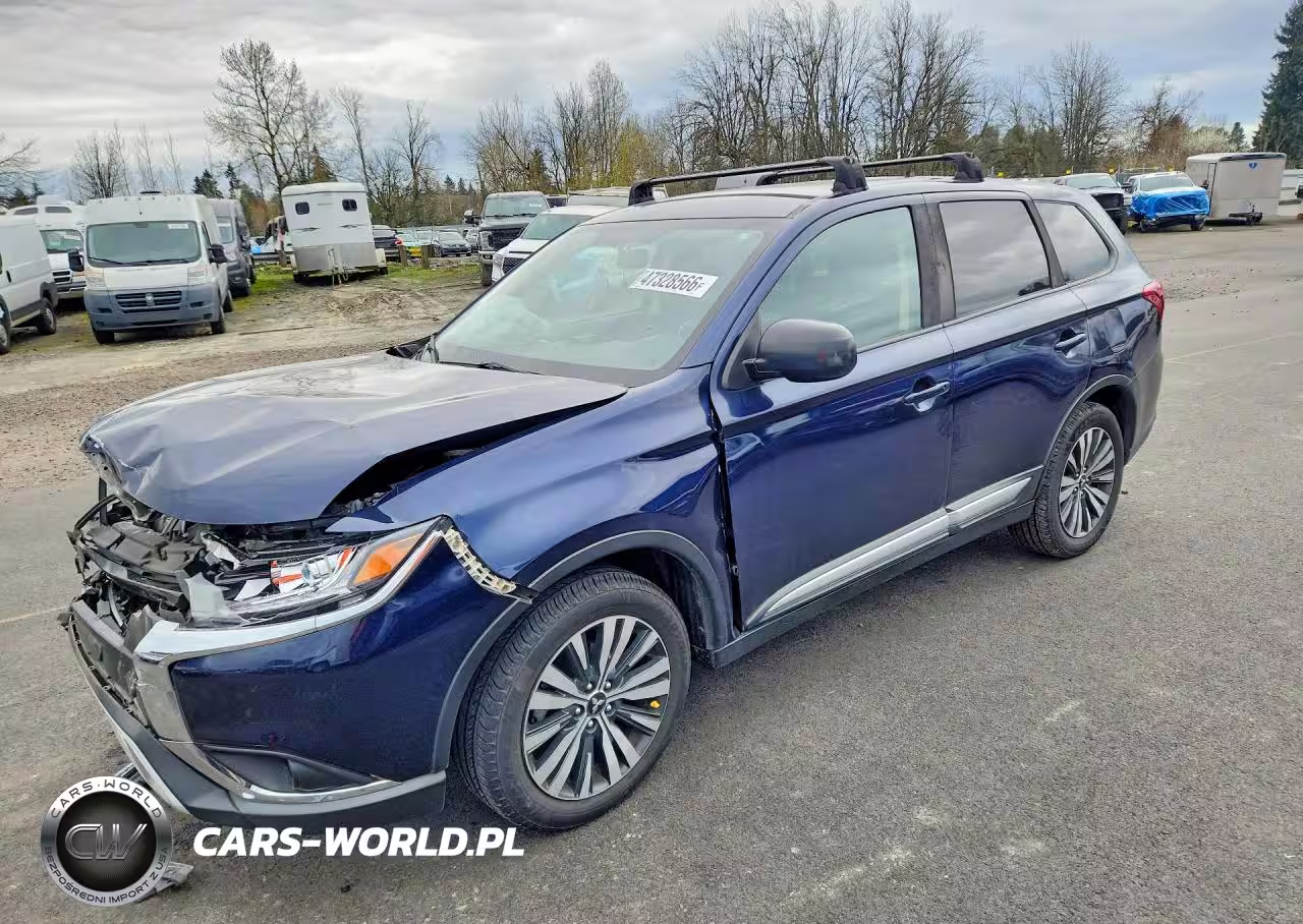 2020 Mitsubishi Outlander Es