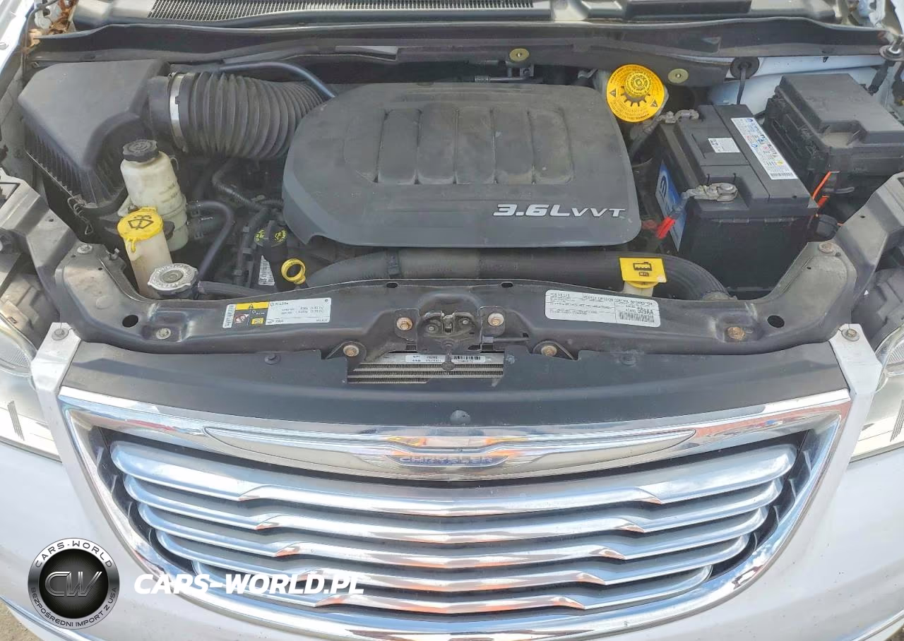 2016 Chrysler Town & Country Limited Platinum VIN:2C4RC1GG5GR191633 - 12