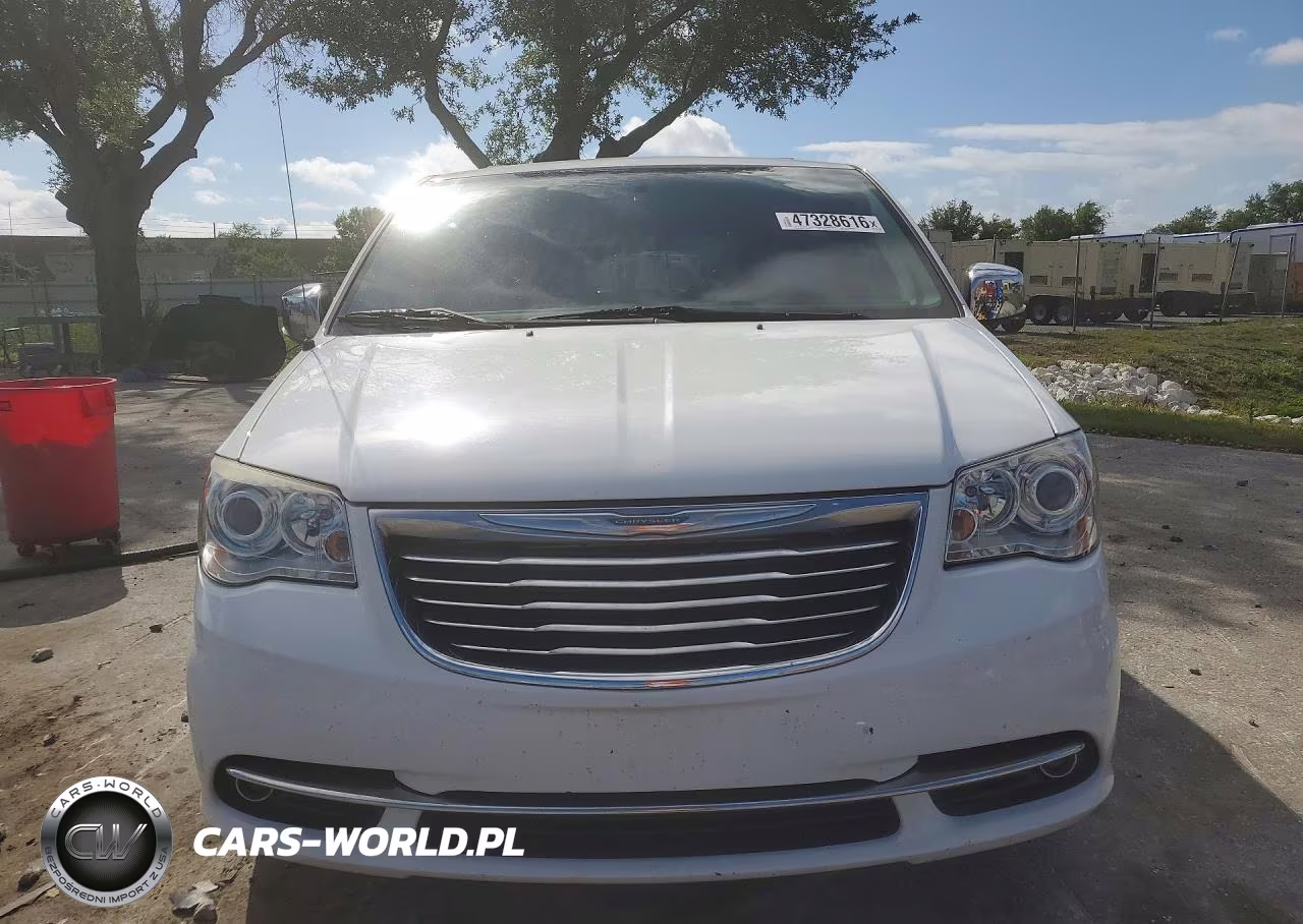 2016 Chrysler Town & Country Limited Platinum VIN:2C4RC1GG5GR191633 - 5