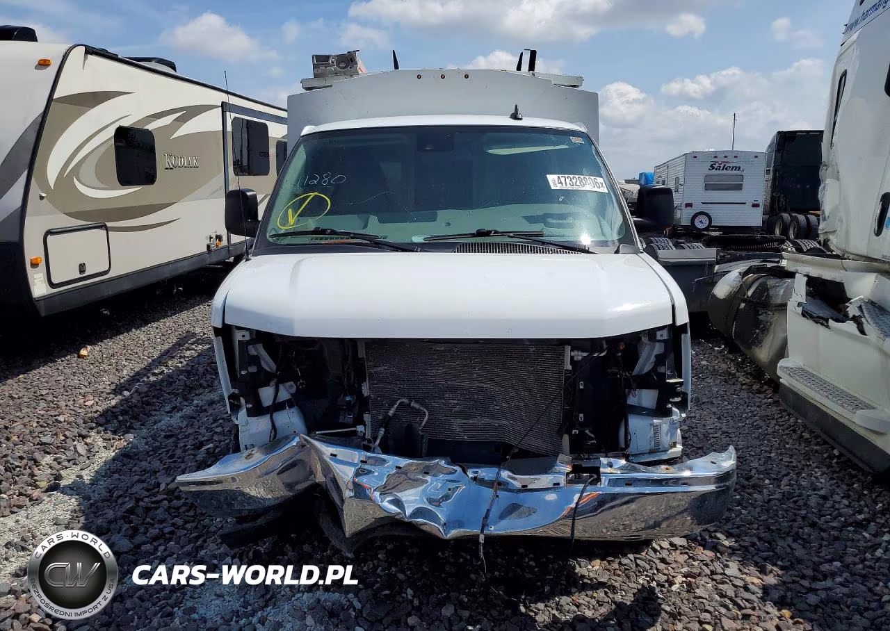 2023 GMC Savana Utility - Service Truck VIN:1GD07RF73P1104826 - 5