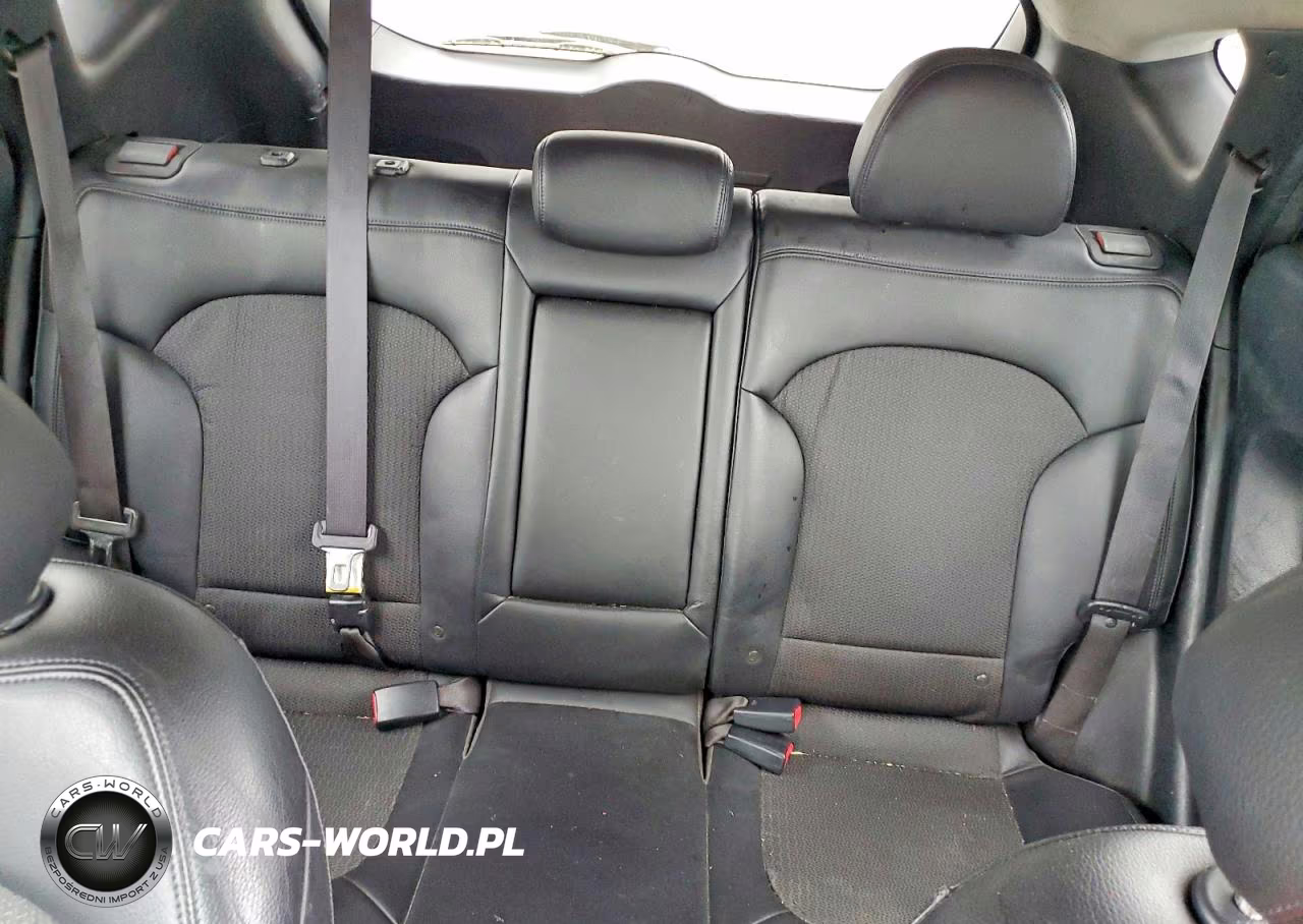 2010 Hyundai Tucson Gls VIN:KM8JU3AC4AU034435 - 10