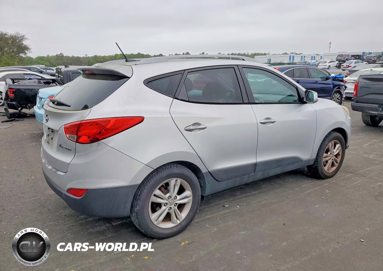 2010 Hyundai Tucson Gls VIN:KM8JU3AC4AU034435 - 3
