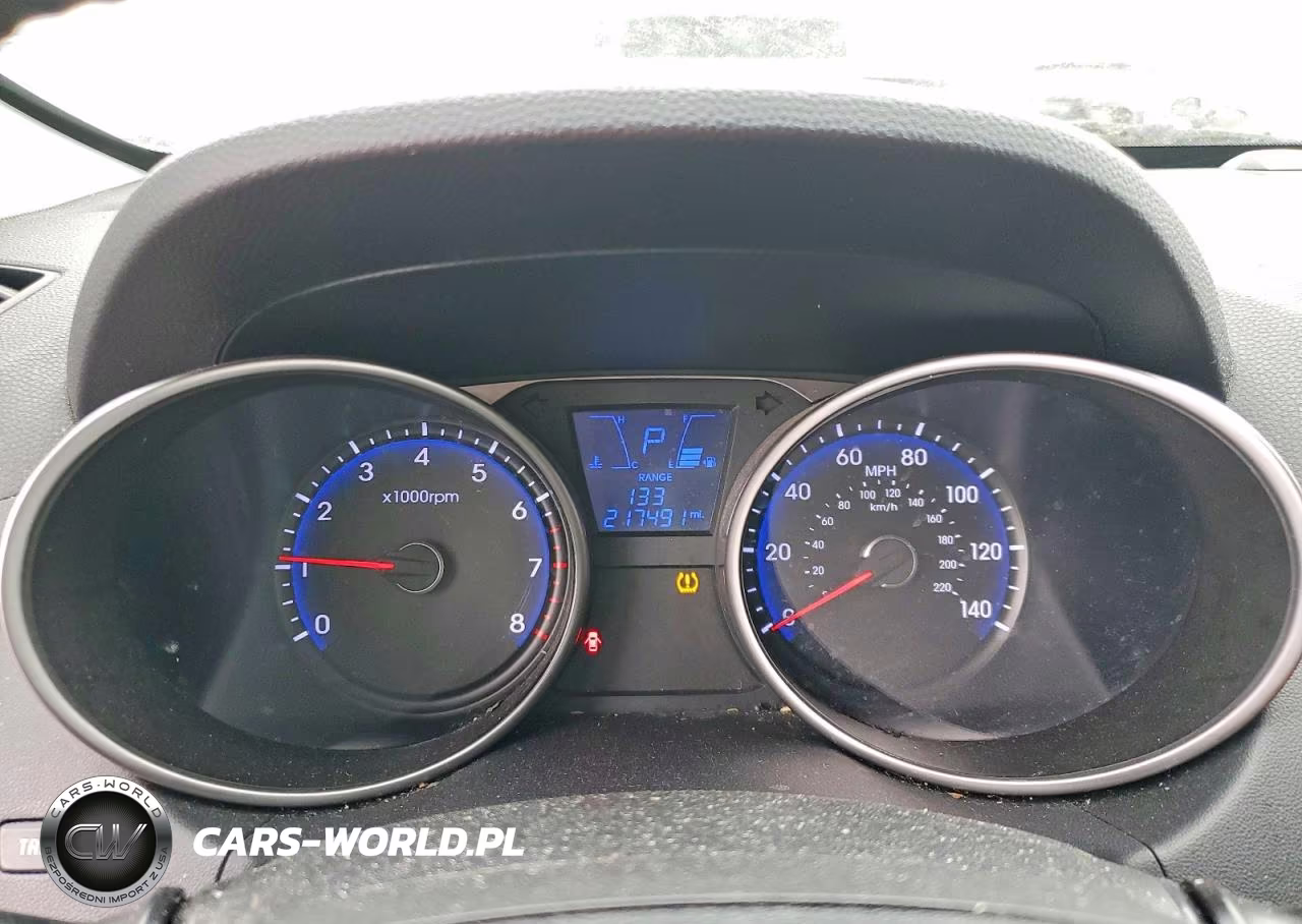 2010 Hyundai Tucson Gls VIN:KM8JU3AC4AU034435 - 9
