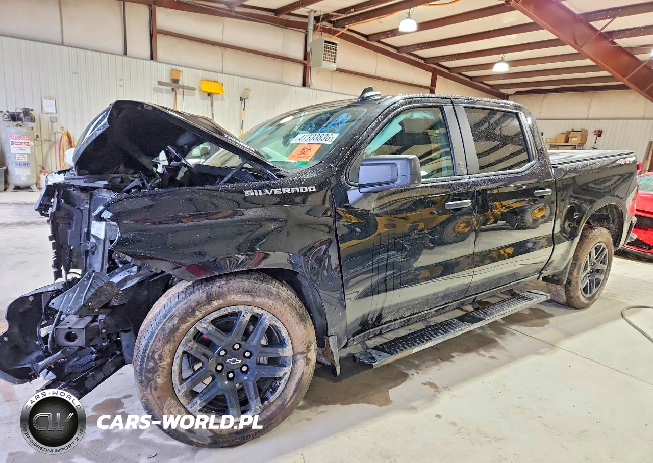 2025 Chevrolet Silverado K1500 Custom