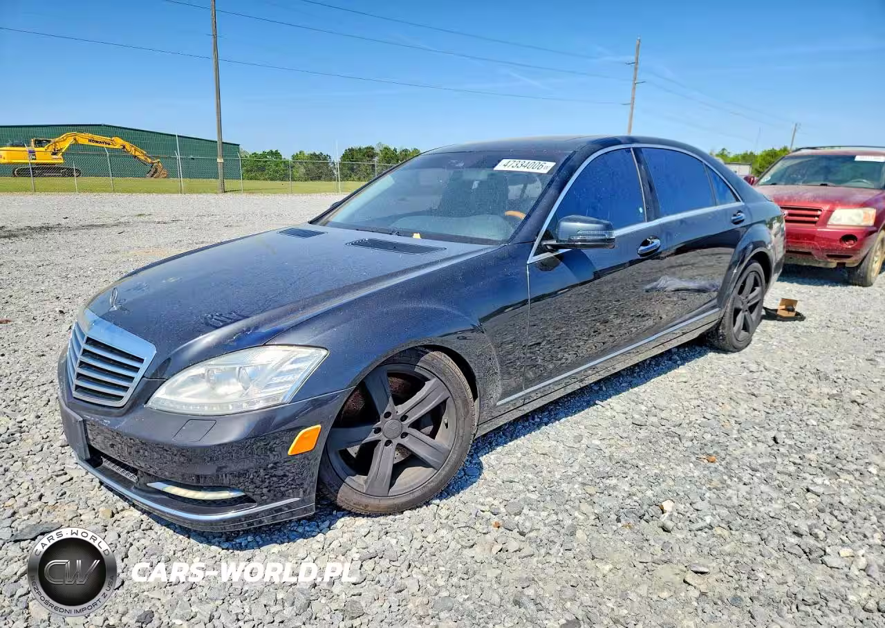2011 Mercedes-Benz S 550 4Matic