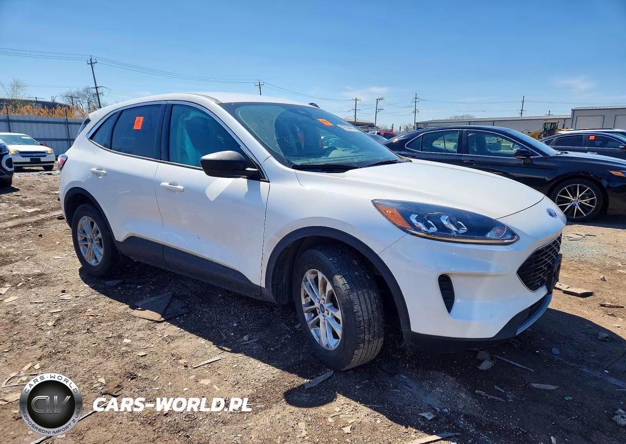 2022 Ford Escape Se VIN:1FMCU9G67NUB87040 - 4