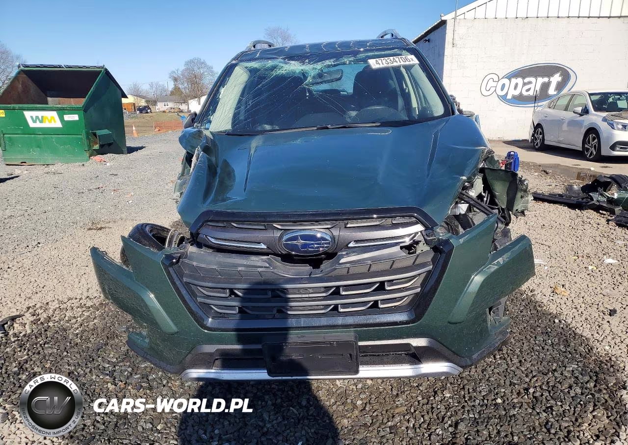 2023 Subaru Forester Touring VIN:JF2SKARC7PH536804 - 5