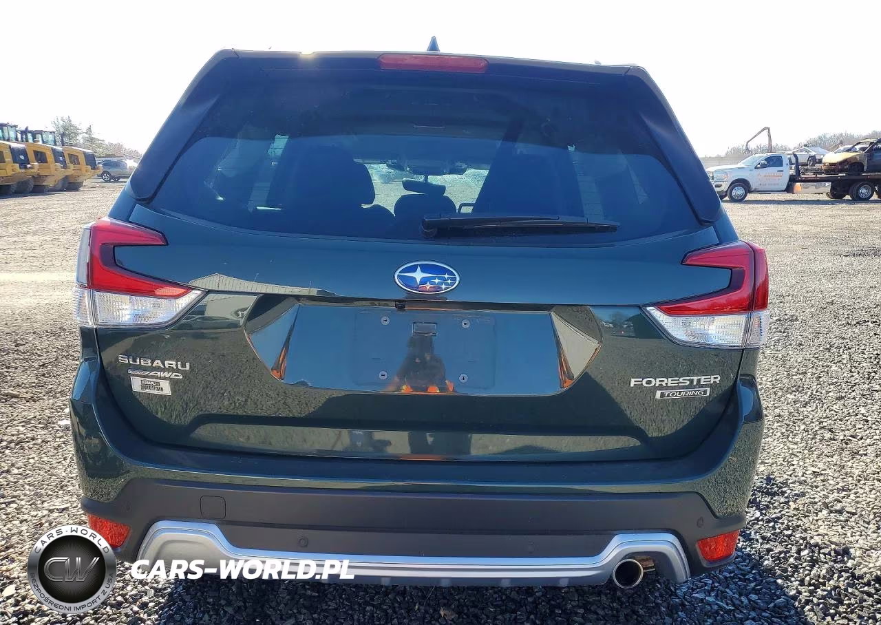 2023 Subaru Forester Touring VIN:JF2SKARC7PH536804 - 6