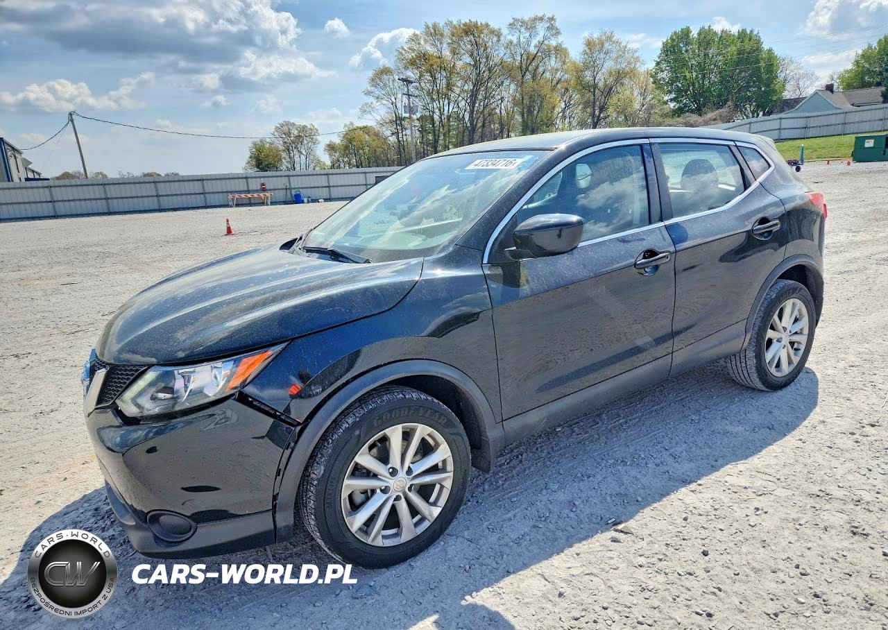 2017 Nissan Rogue Sport S