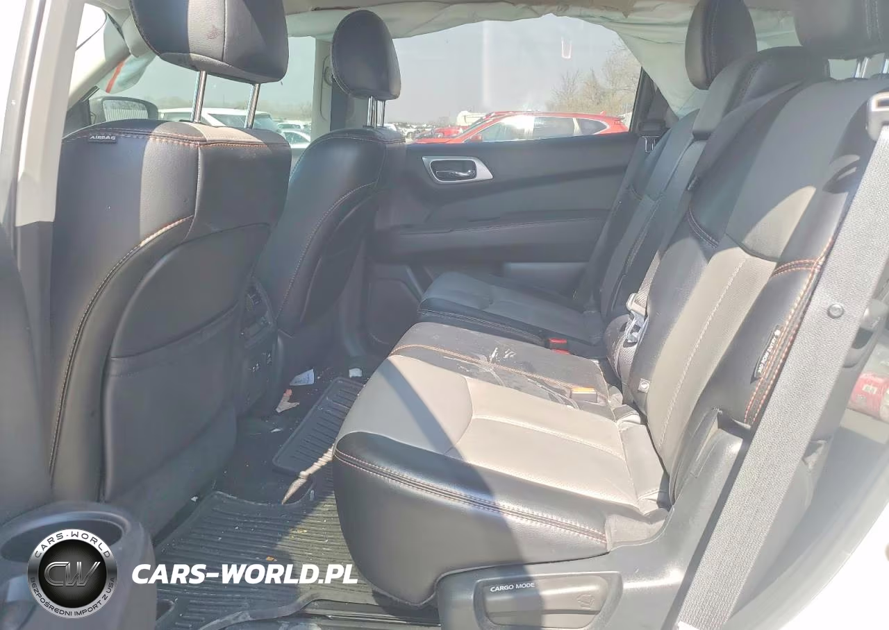 2020 Nissan Pathfinder Sl VIN:5N1DR2CM4LC649753 - 10