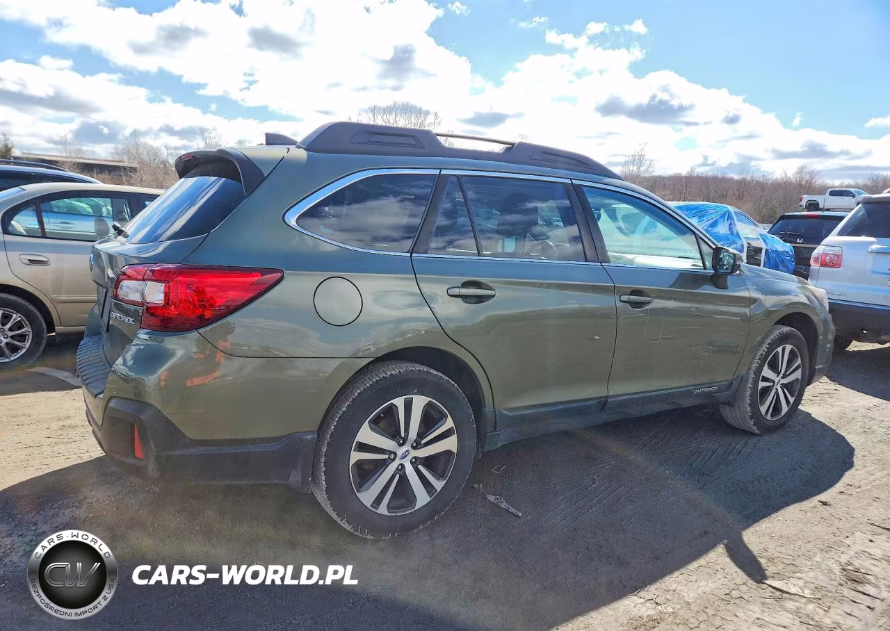 2018 Subaru Outback 2.5I Limited VIN:4S4BSANCXJ3323785 - 3