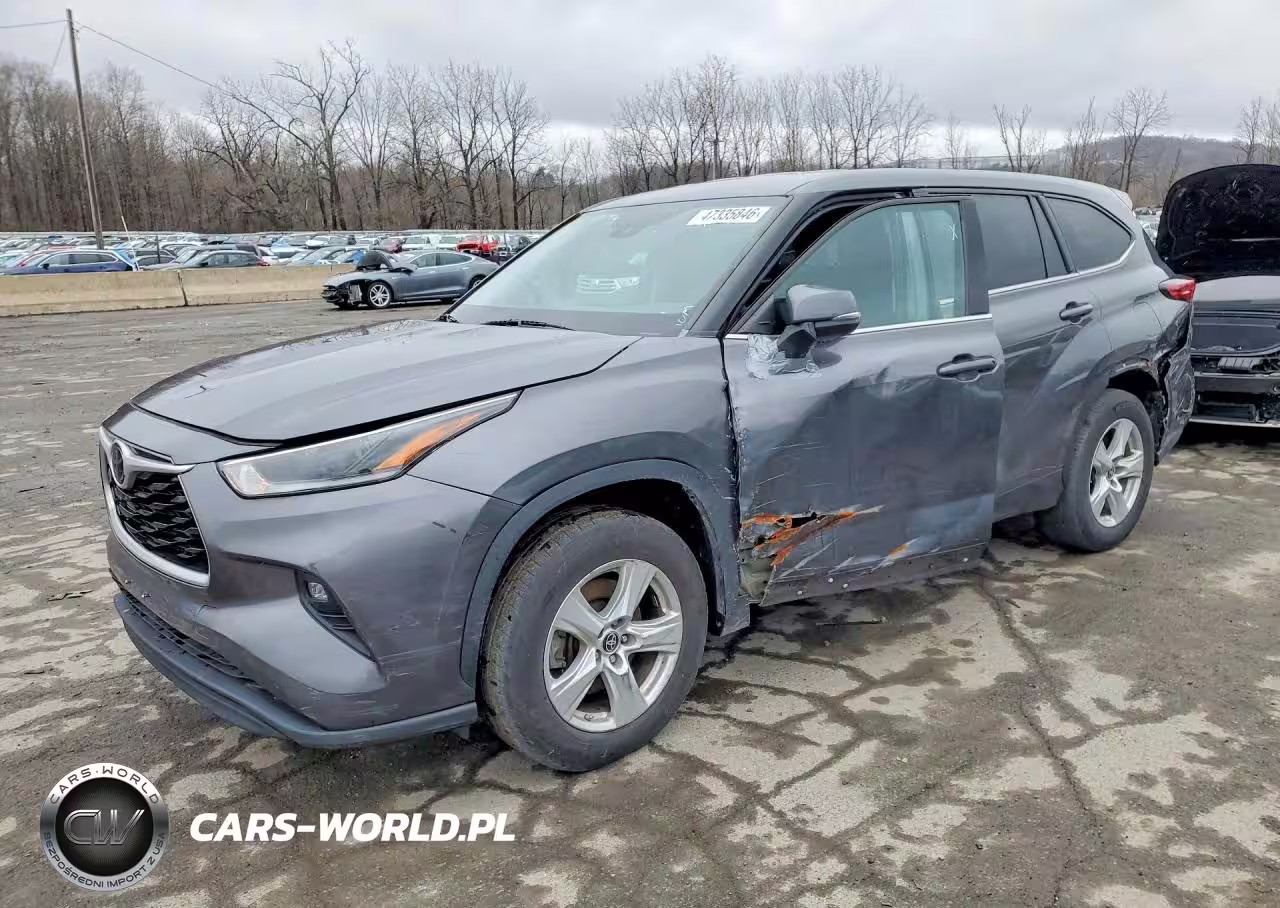 2021 Toyota Highlander Le