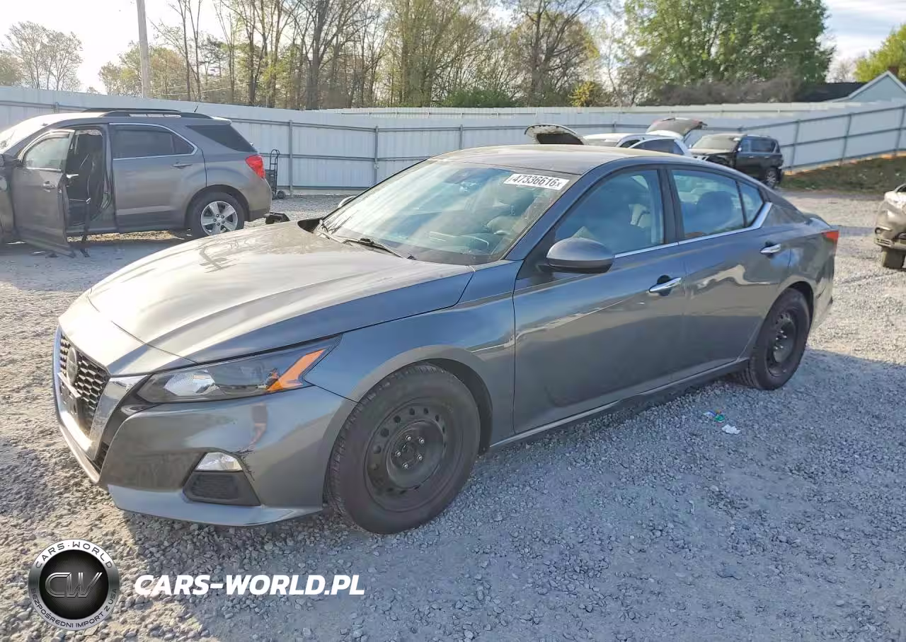 2022 Nissan Altima 2.5 S