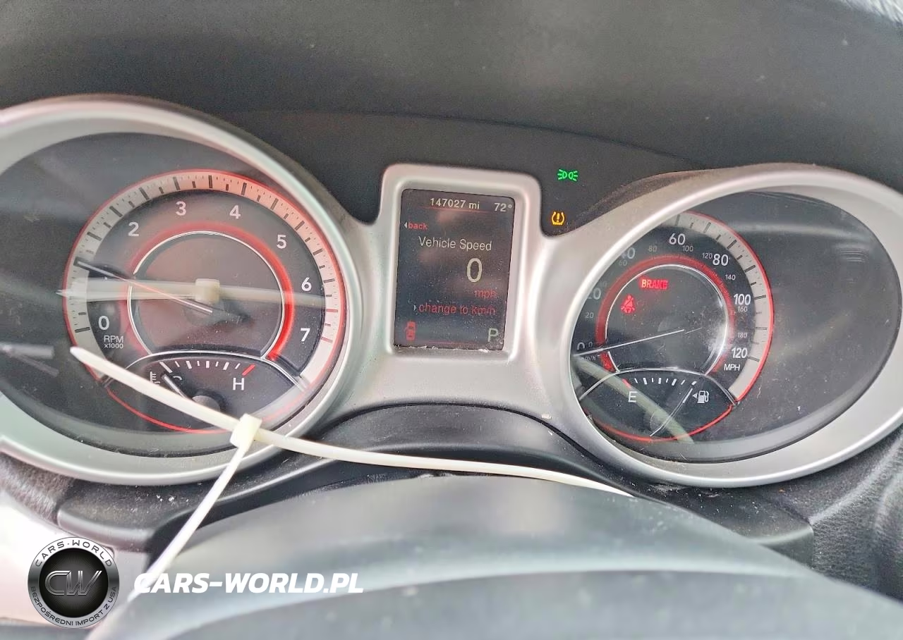 2018 Dodge Journey Se VIN:3C4PDCAB9JT490544 - 9