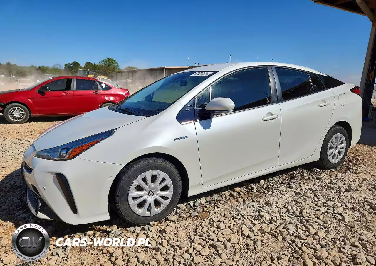 2019 Toyota Prius Le