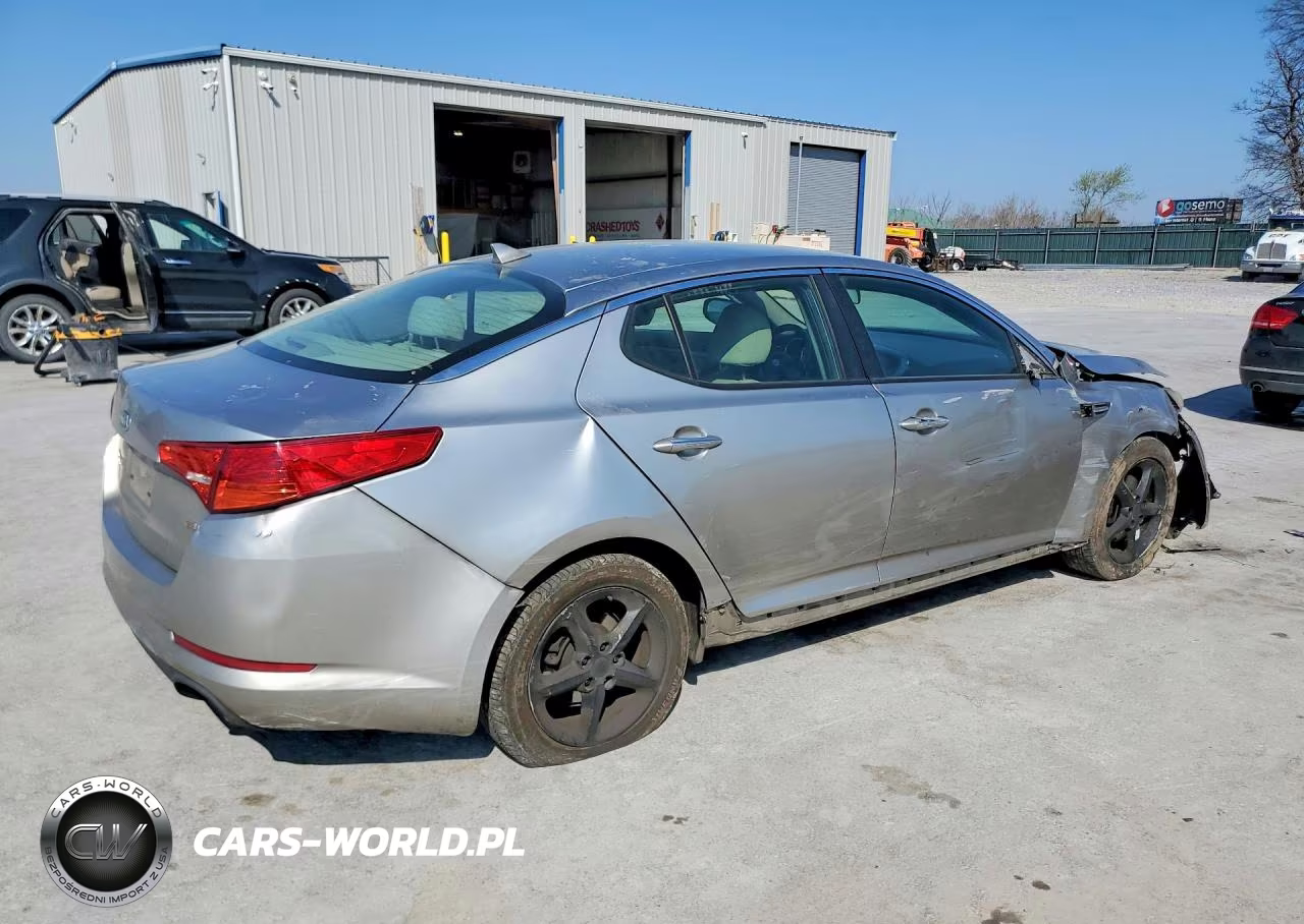 2012 Kia Optima Lx VIN:KNAGM4A71C5280361 - 3