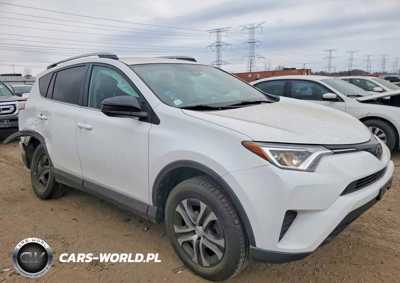 2018 Toyota Rav4 Le VIN:2T3ZFREV1JW517805 - 4