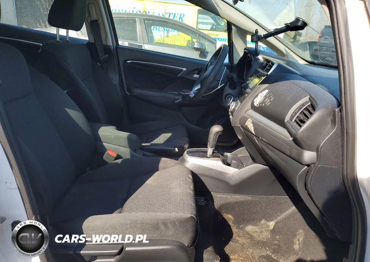 2019 Honda Fit Lx VIN:3HGGK5H45KM734664 - 7