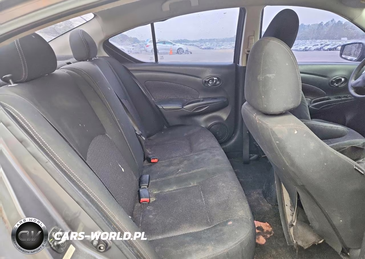 2018 Nissan Versa Sv VIN:3N1CN7AP9JL815453 - 10