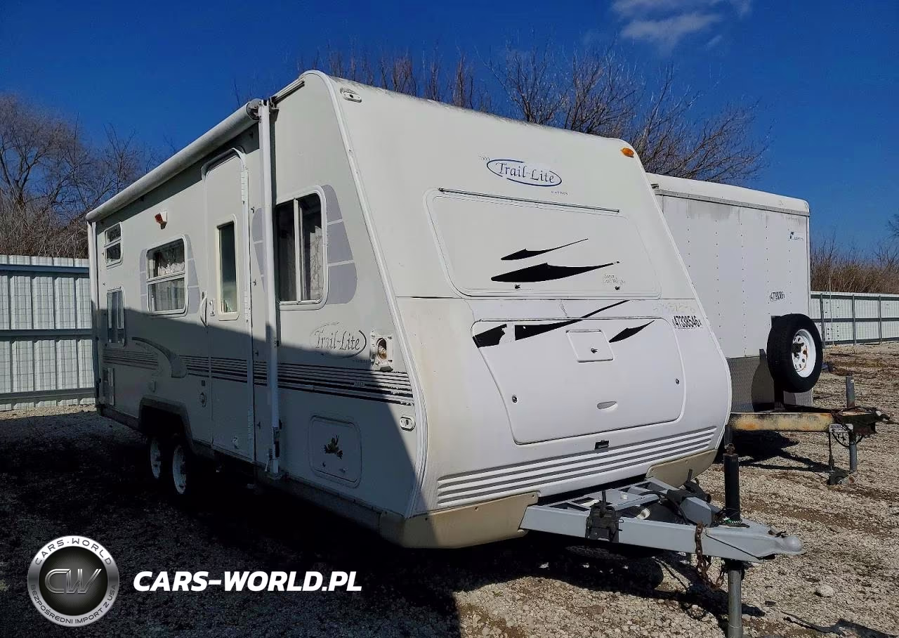 2001 R Vision Trail Lite Camper
