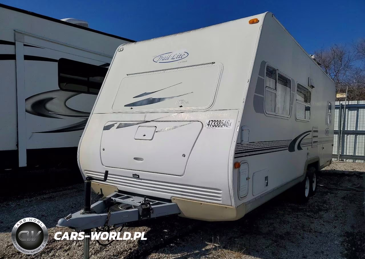 2001 R Vision Trail Lite Camper VIN:4WY200K2911075594 - 2