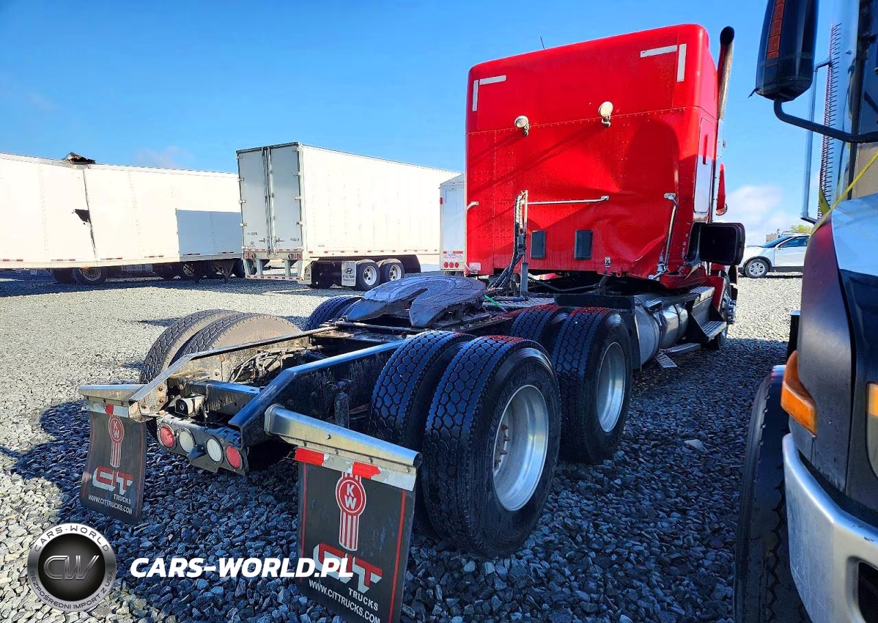 2019 Kenworth T680 Semi Truck VIN:1XKYD49X0KJ259085 - 4